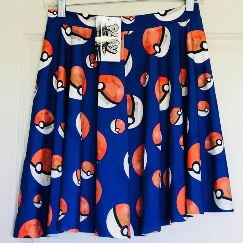 Play Apparel Pokemon Poke Ball Skirt - NEW